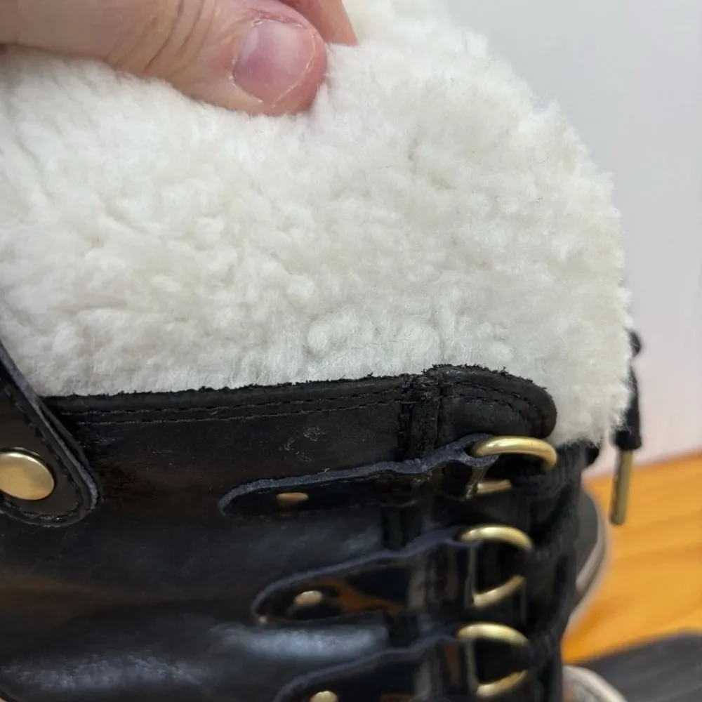 Sorel Joan of Arctic Women's Snow Holiday Boots‎ Black Size 7 US Waterproof